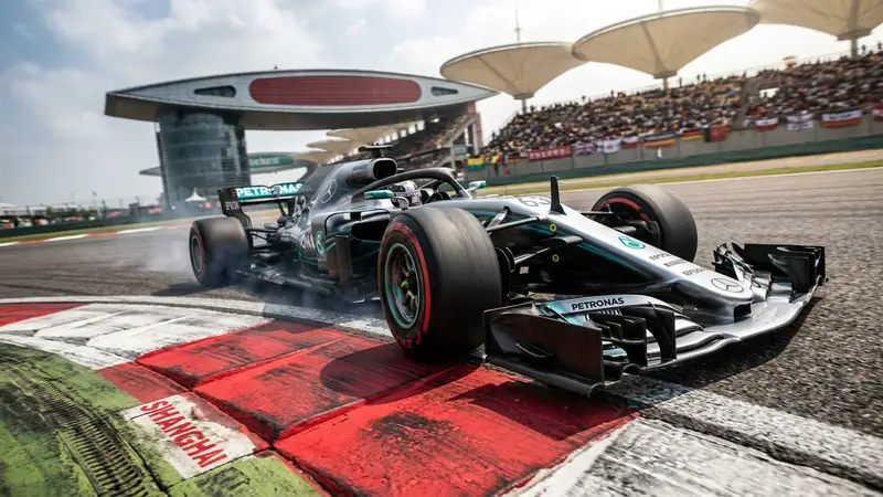 George Russell Triumphs in Shanghai Sprint as Mercedes Asserts Technical Dominance