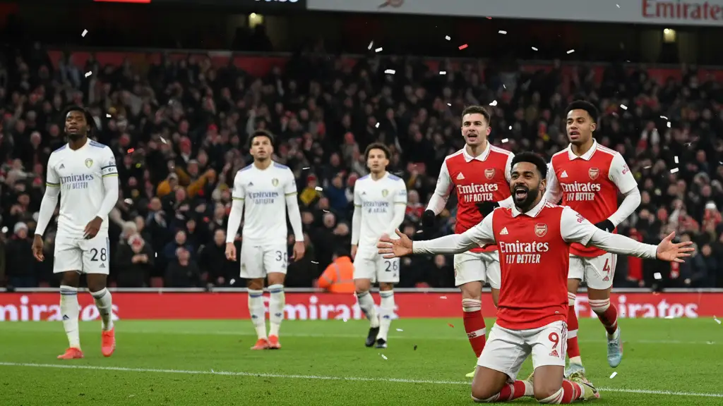 Arsenal Dominates Leeds 4-0, Extends Premier League Lead